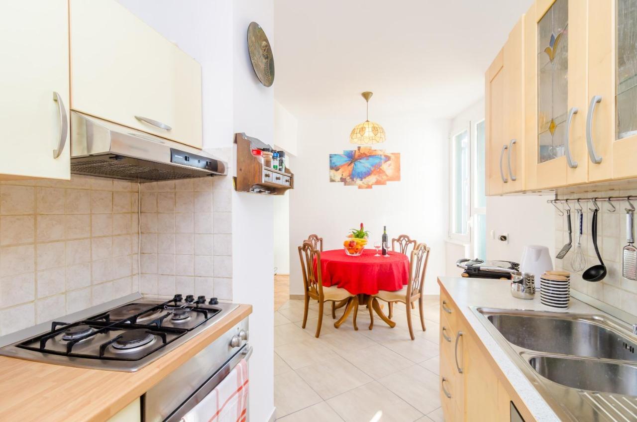 Sun City Apartment Dubrovnik Eksteriør billede